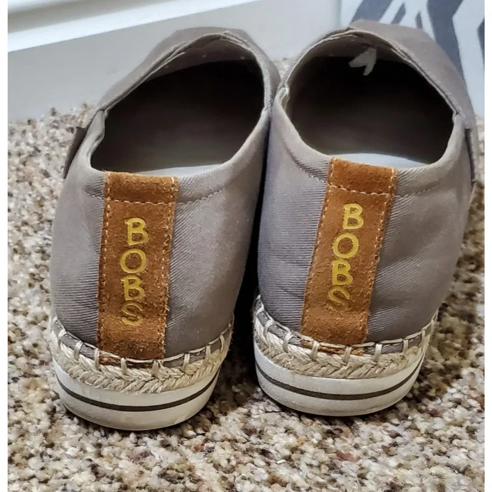 Bobs From Skechers Size 6.5 Memory Foam Espadrille Shoes Taupe textile cushioned